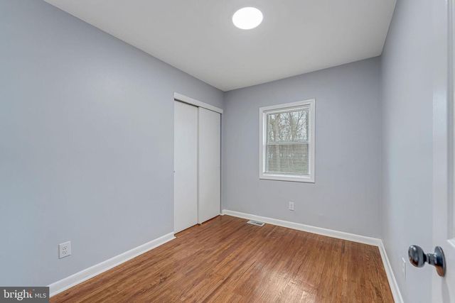 2405 N CUTHBERT DR, Lindenwold, NJ 08021