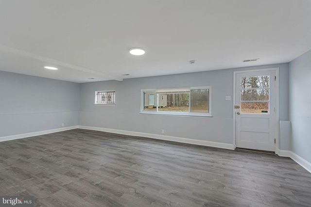 2405 N CUTHBERT DR, Lindenwold, NJ 08021