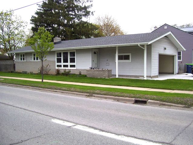 600 W Jenny Street, Bay City, MI 48706