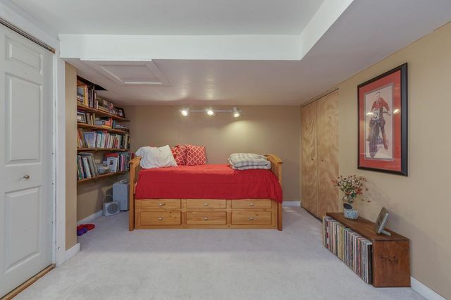 82 Penacook Road, Hopkinton, NH 03229