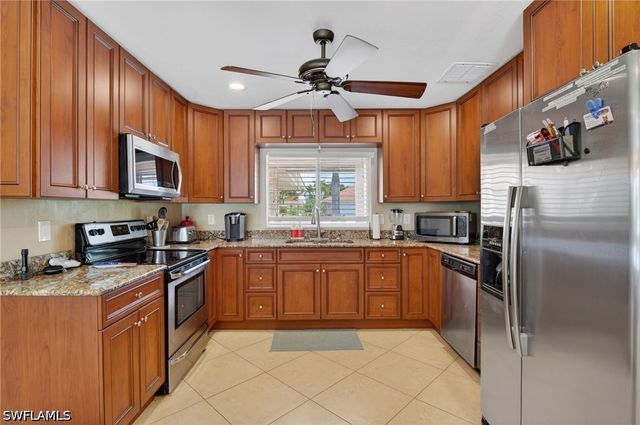 9879 El Greco CIR, Bonita Springs, FL 34135