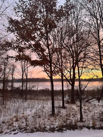 2430 Judah Road, Lake Orion, MI 48359