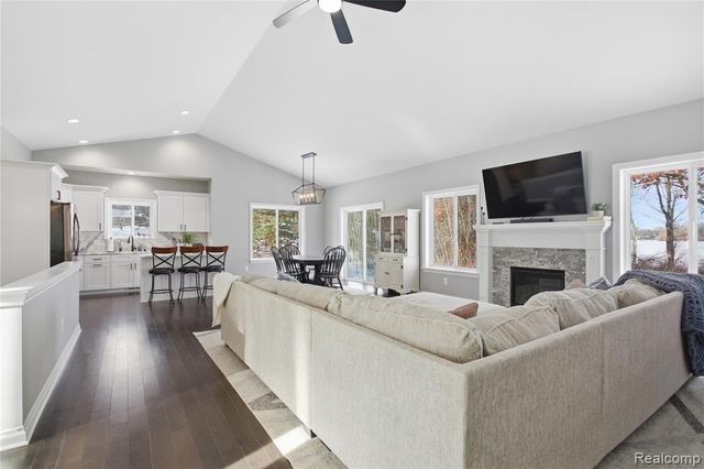 2430 Judah Road, Lake Orion, MI 48359