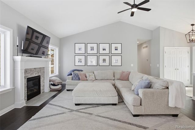 2430 Judah Road, Lake Orion, MI 48359