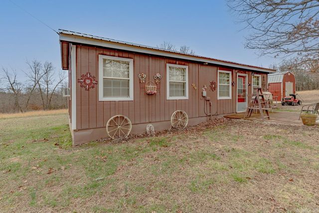 171 Dry Bone Rd, Ash Flat, AR 72513
