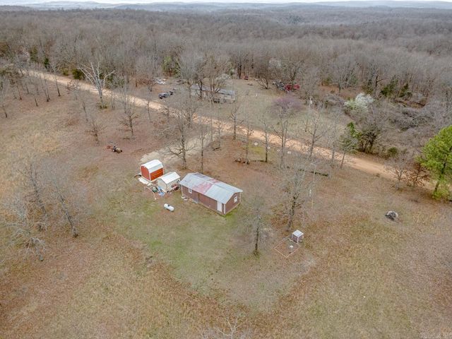 171 Dry Bone Rd, Ash Flat, AR 72513