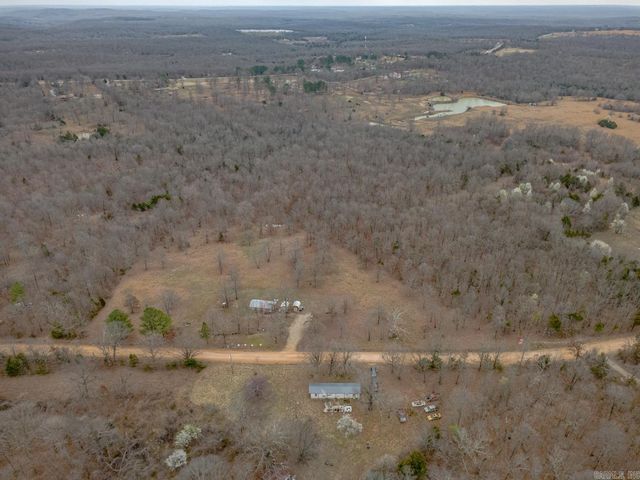 171 Dry Bone Rd, Ash Flat, AR 72513