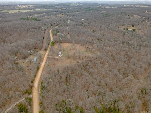171 Dry Bone Rd, Ash Flat, AR 72513