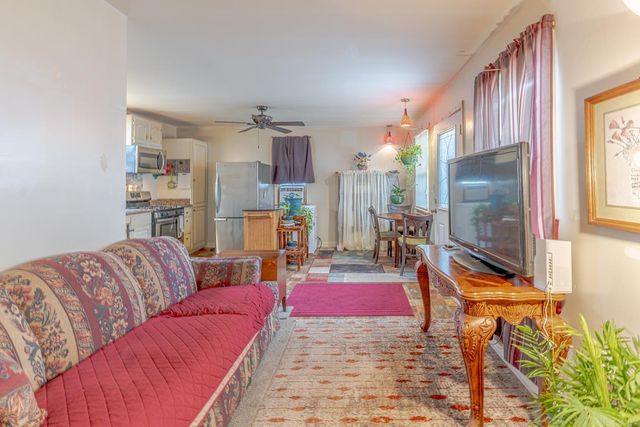 171 Dry Bone Rd, Ash Flat, AR 72513