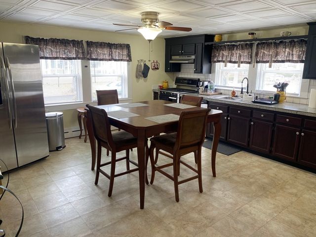 260 Lawrence, New Bedford, MA 02745