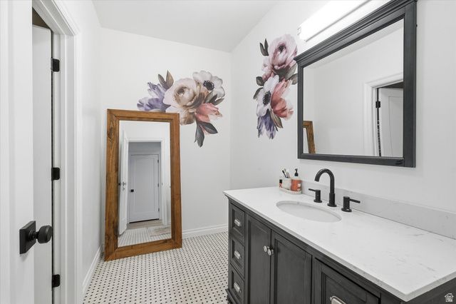 258 W 575 S, Providence, UT 84332