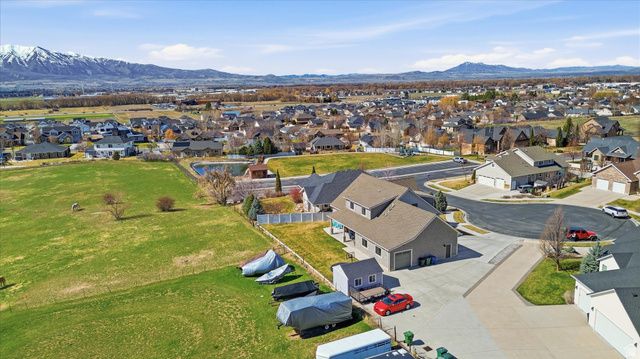 258 W 575 S, Providence, UT 84332