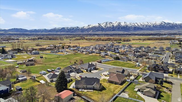 258 W 575 S, Providence, UT 84332