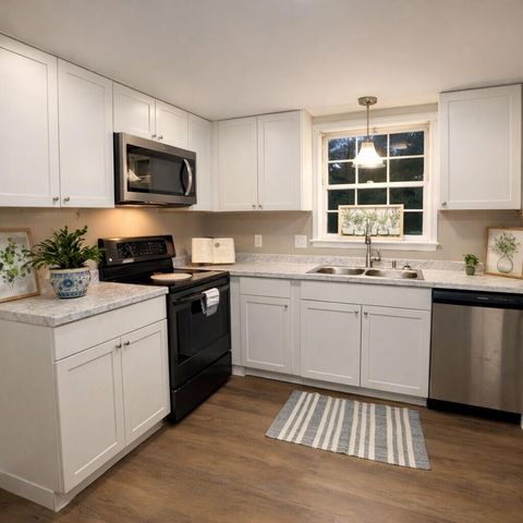 204 Chucker Drive, Summerville, SC 29485