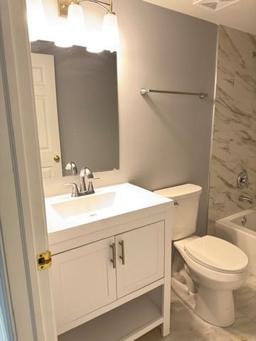 3857 N Harlem Avenue 101A, Chicago, IL 60634