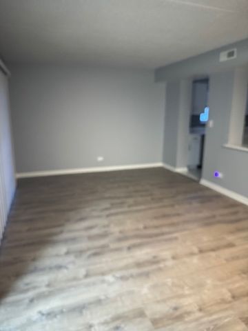 3857 N Harlem Avenue 101A, Chicago, IL 60634