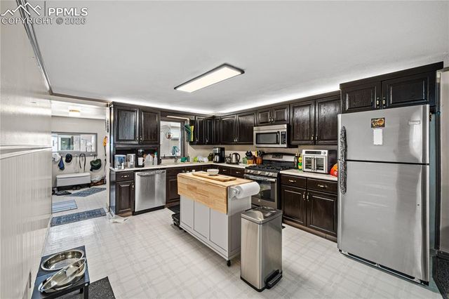 302 Meade Avenue, Pueblo, CO 81001