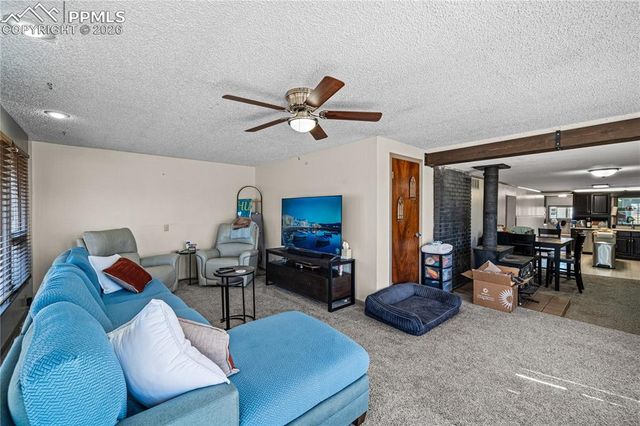 302 Meade Avenue, Pueblo, CO 81001