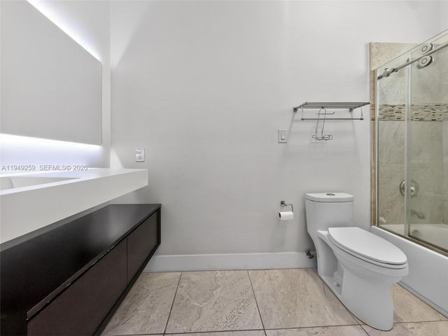 14053 SW 49th St 7, Miramar, FL 33027