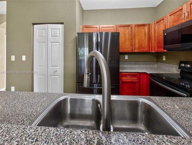 14053 SW 49th St 7, Miramar, FL 33027