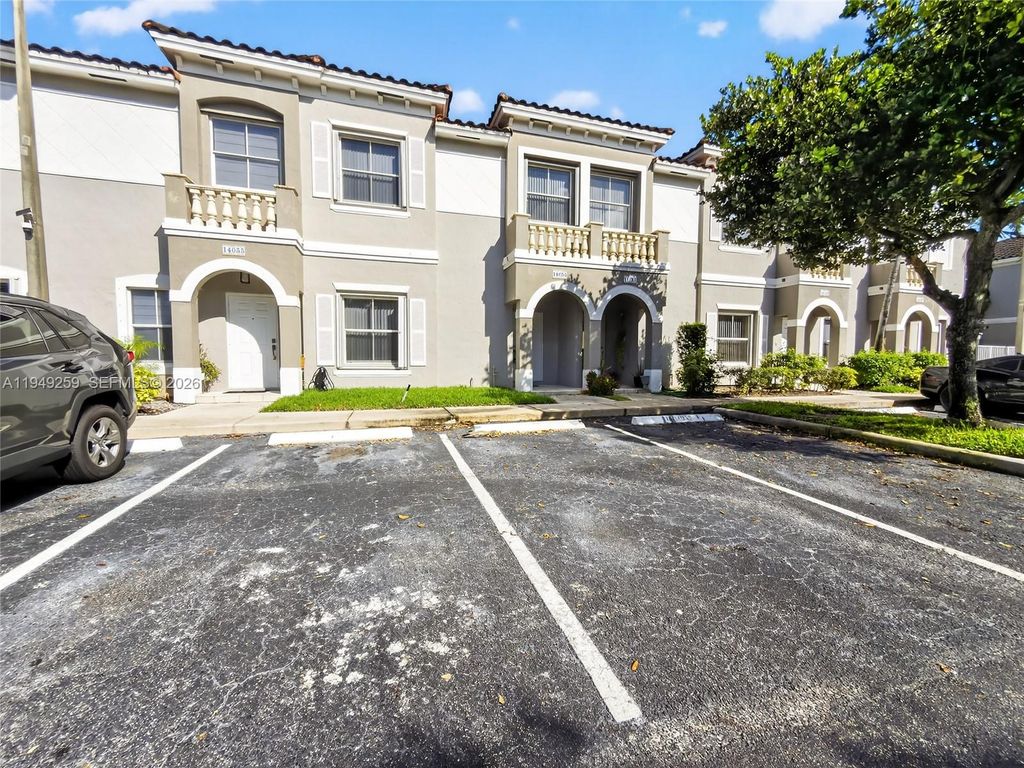 14053 SW 49th St 7, Miramar, FL 33027