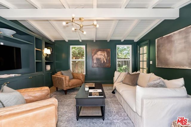 4045 Davana Road, Sherman Oaks, CA 91423