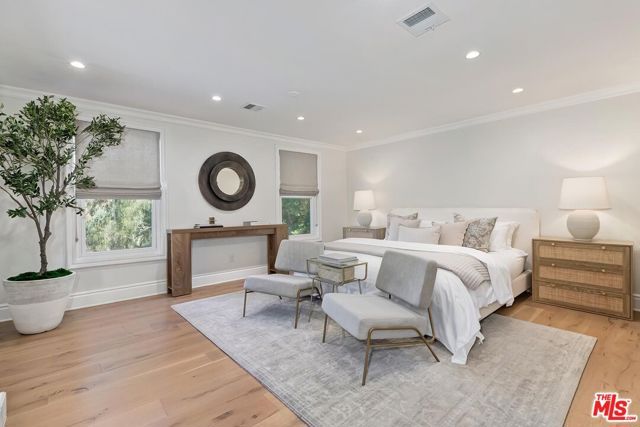 4045 Davana Road, Sherman Oaks, CA 91423