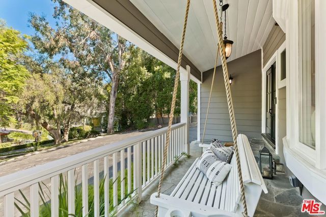 4045 Davana Road, Sherman Oaks, CA 91423