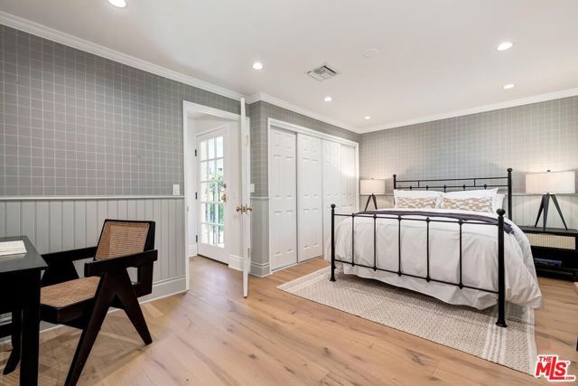 4045 Davana Road, Sherman Oaks, CA 91423