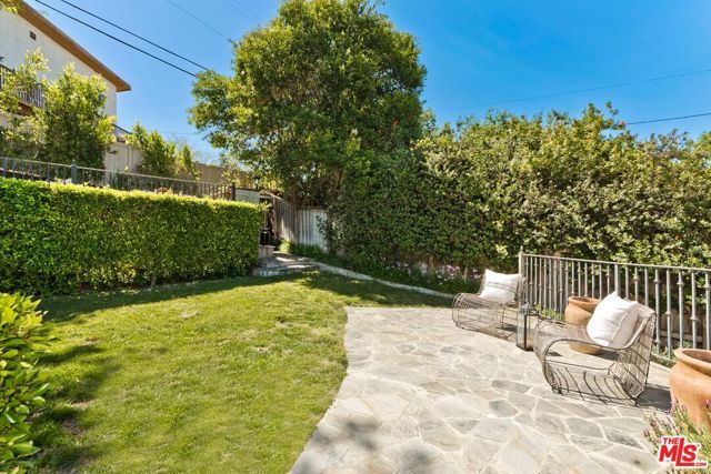 4045 Davana Road, Sherman Oaks, CA 91423