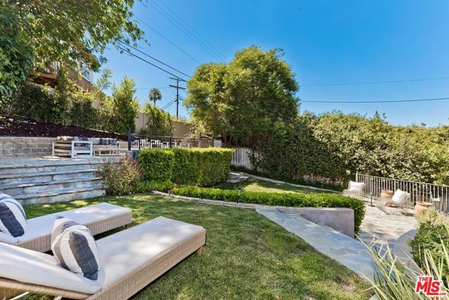 4045 Davana Road, Sherman Oaks, CA 91423