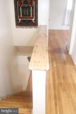 825 BARNABY ST SE, Washington, DC 20032