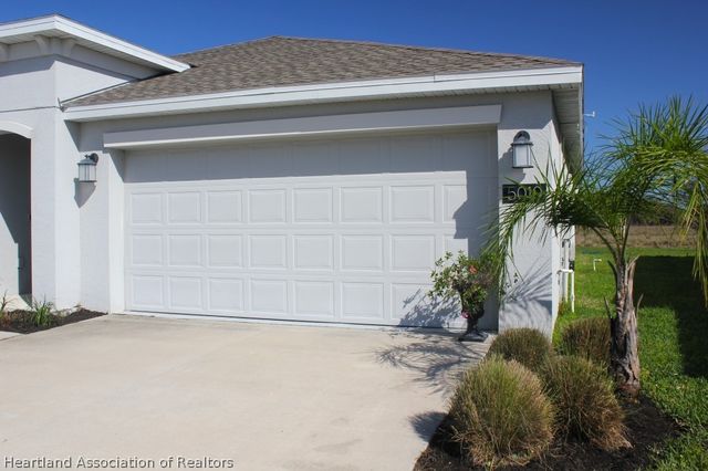 5010 Four Strand Court, St Cloud, FL 34772