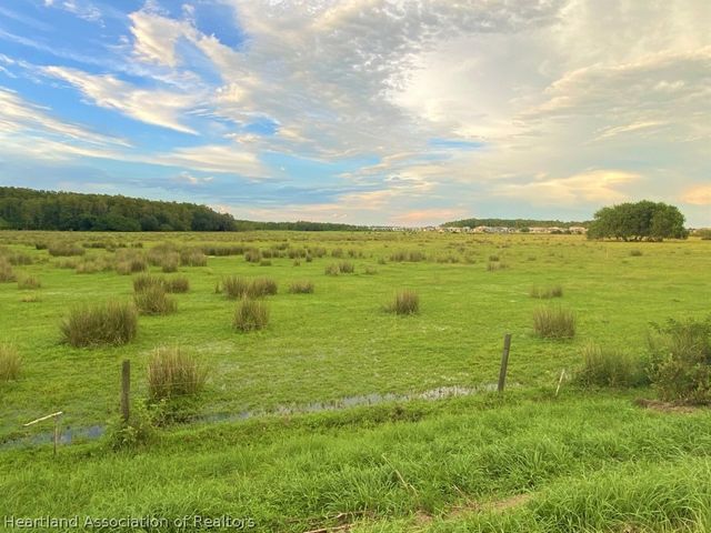 5010 Four Strand Court, St Cloud, FL 34772