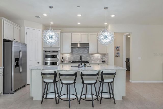 5721 SWEET LEAF WAY, Sarasota, FL 34238