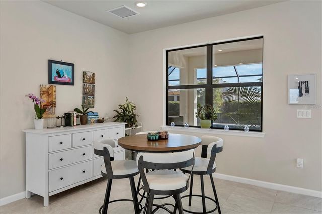 5721 SWEET LEAF WAY, Sarasota, FL 34238