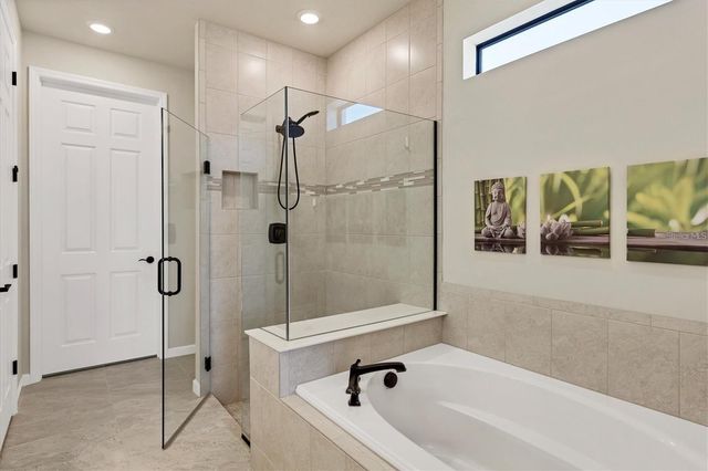 5721 SWEET LEAF WAY, Sarasota, FL 34238