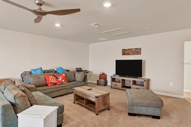 5721 SWEET LEAF WAY, Sarasota, FL 34238