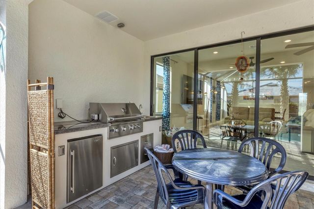 5721 SWEET LEAF WAY, Sarasota, FL 34238