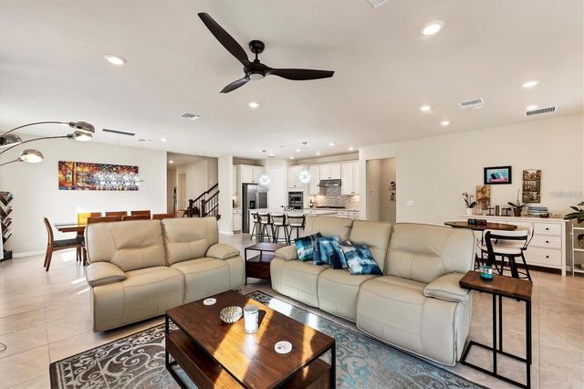 5721 SWEET LEAF WAY, Sarasota, FL 34238