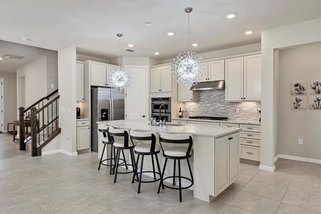 5721 SWEET LEAF WAY, Sarasota, FL 34238