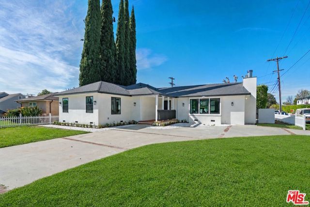 4955 Woodman Avenue, Sherman Oaks, CA 91423