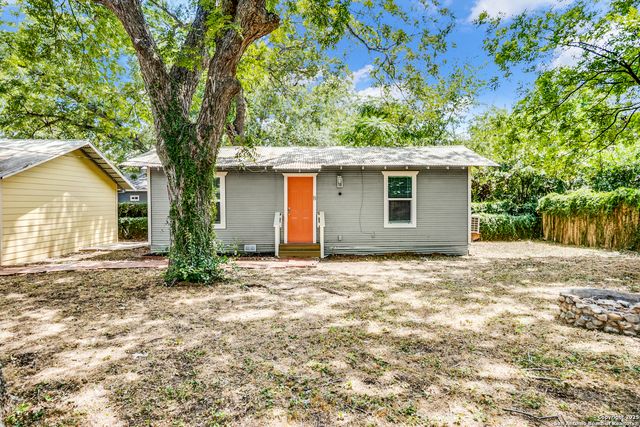 1108 Center, San Antonio, TX 78202