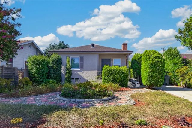 3227 E Del Mar, Pasadena, CA 91107