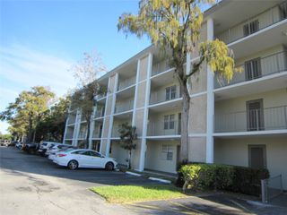 2900 NW 48th Ter 213, Lauderdale Lakes, FL 33313