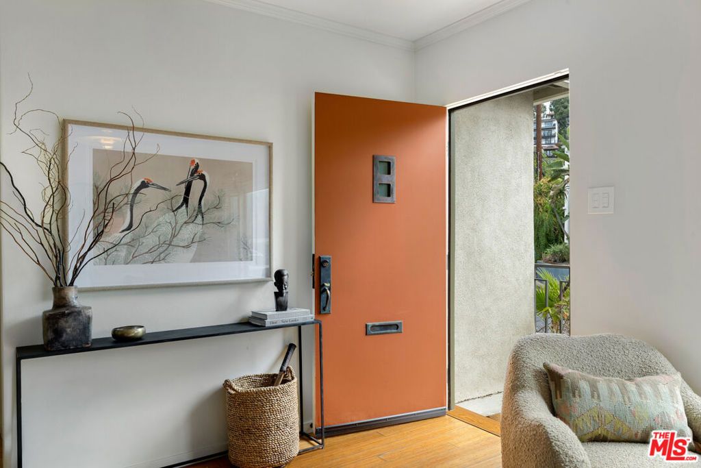 3931 Prospect Avenue, Los Angeles, CA 90027 — photo 4