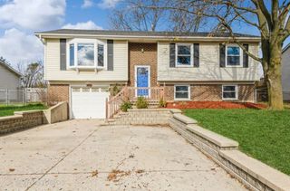 980 Brush Hill Lane, Lake Zurich, IL 60047