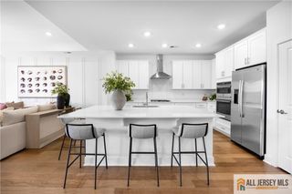 4 Prado Road, Monroe, NJ 08831