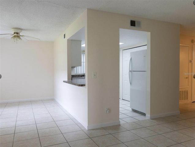 9900 SWEEPSTAKES LANE 6, Orlando, FL 32837
