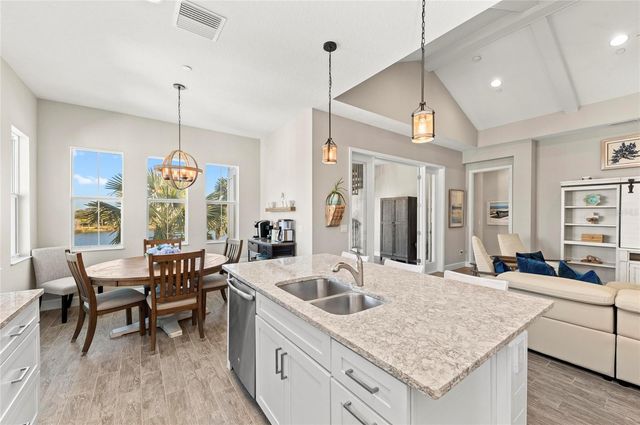 295 COMPASS POINT DRIVE 202, Bradenton, FL 34209